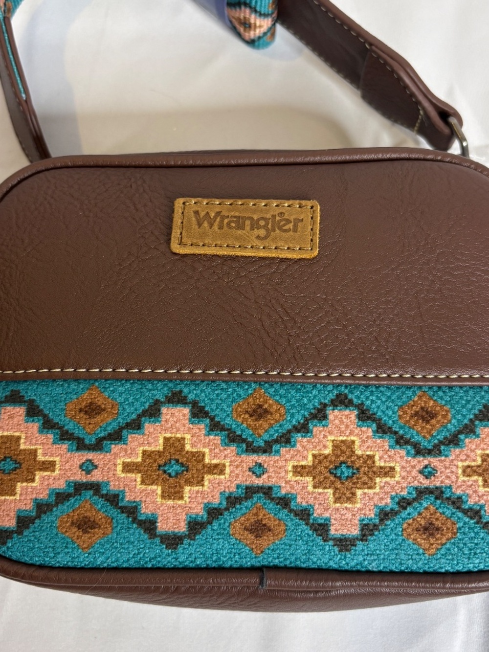 Wrangler Western Aztec Women's Crossbody Bag Western Print Canvas Front & Strap - Picture 2 of 9
